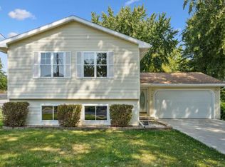 1807 Alden Ave, Cedar Falls, IA 50613