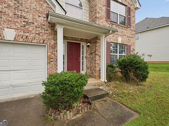 2nd image of 439 Lake Ridge Ln