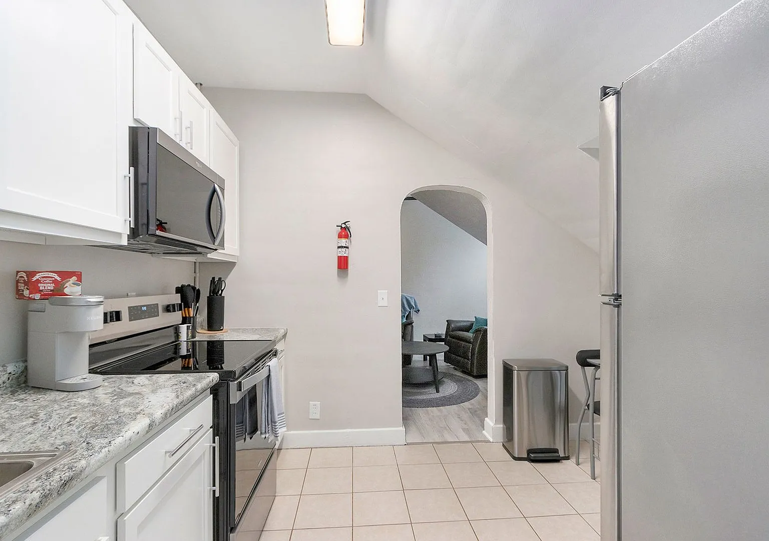$1325 Tastefully furnished 1BR Apartment | All Utilities Paid + Deposit-Free Option! — Photo 1
