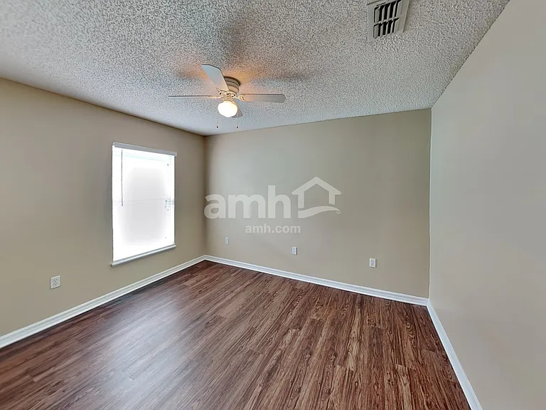 109 Placid Woods Ct — Photo 11
