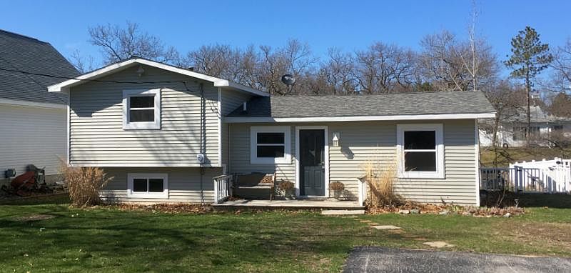 1st image of 9329 Lois Dr