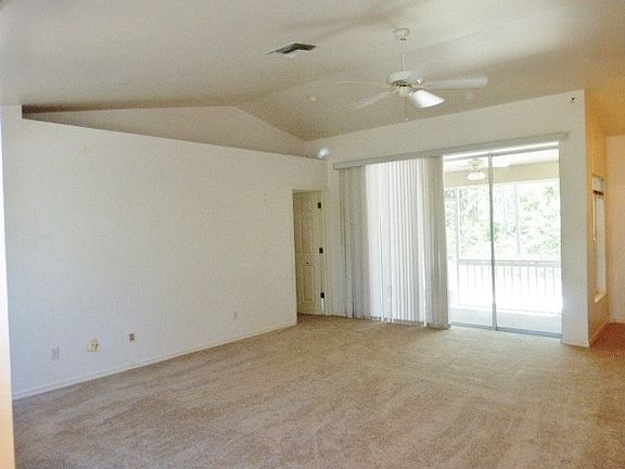 3rd image of 520 Desoto Blvd N