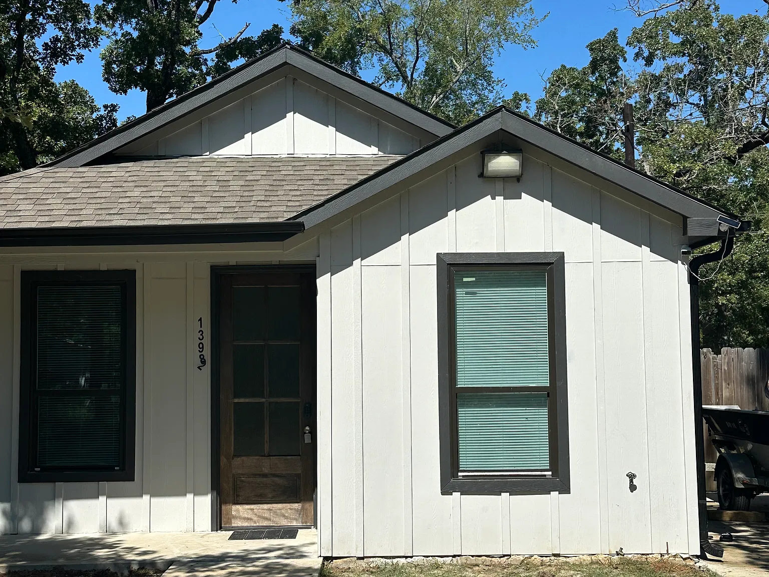 3 bed, 1100 sqft, $1,500 — Photo 2