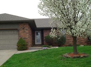 4255 S Mentor Ave, Springfield, MO 65804