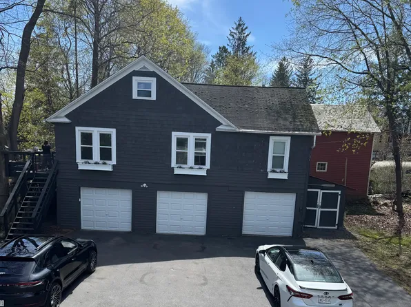 34 1/2 Columbia Ave, Ballston Spa, NY 12020