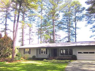 106 S Lakeshore Dr, Carthage, NC 28327
