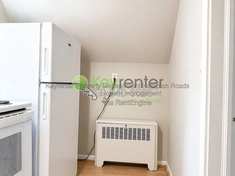 7738 Castleton Pl #3 — Photo 6