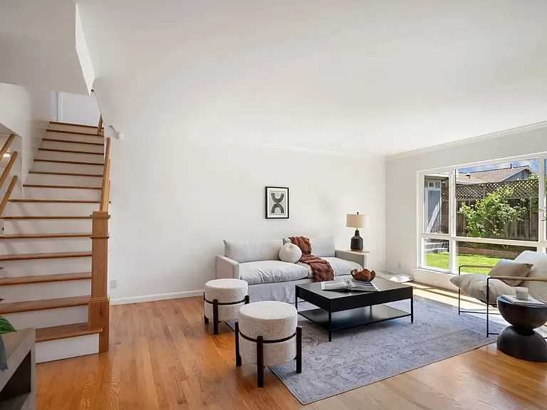 1602 Sheffield Ave — Photo 11