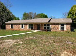 1256 McKenzie Rd, Cantonment, FL 32533