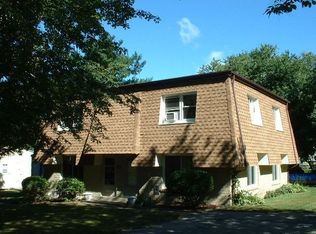 93 Nepaug Rd, Narragansett, RI 02882