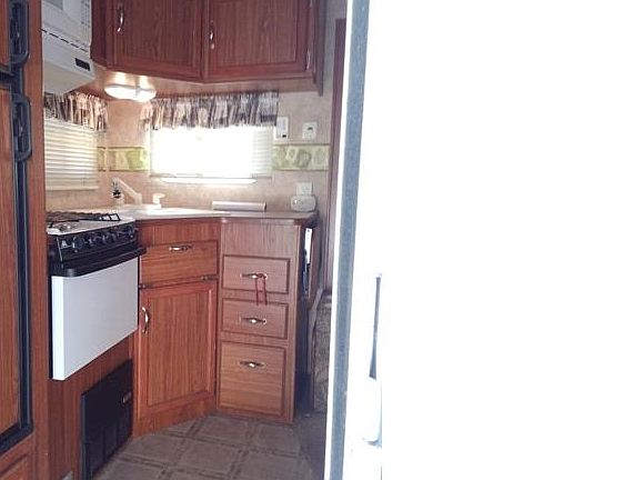 2nd image of 351 E 7th St Spc 41