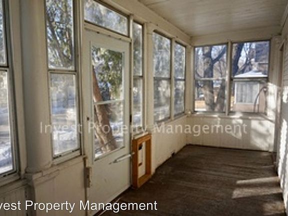 2nd image of 615 Jessamine Ave E