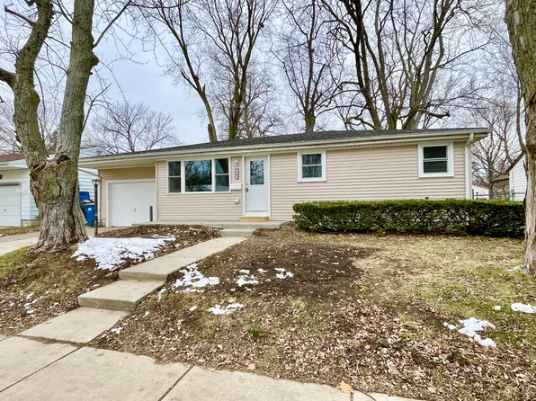533 W Drummond Dr, Bourbonnais, IL 60914