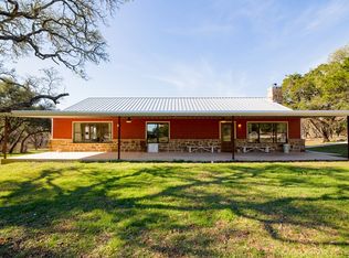 911 Kendalia Rd, Blanco, TX 78606