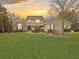 313 W Coolidge Ave, Charleston, IL 61920