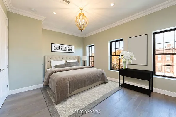 Sold by Town Residential | media 17