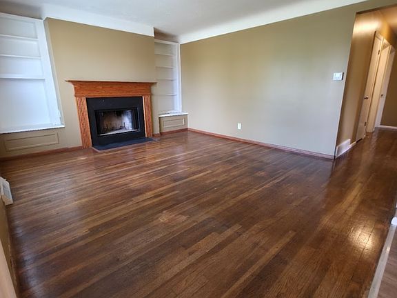 2nd image of 5614 Cumberland Dr