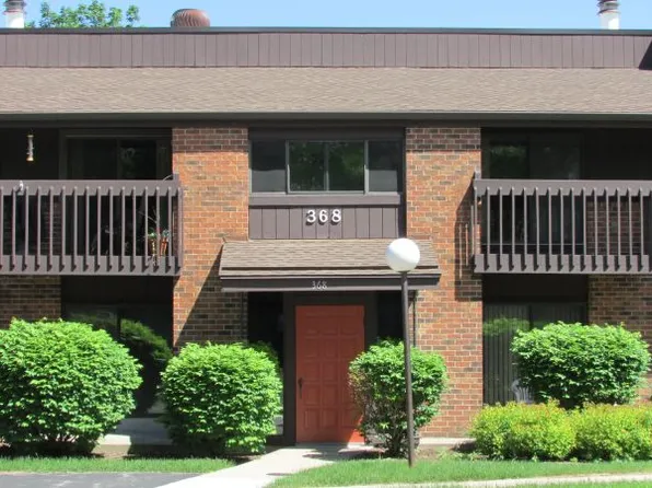 368 Park Hill Dr, Pewaukee, WI 53072