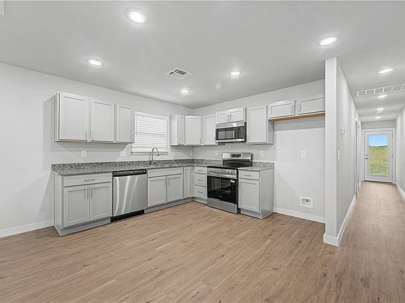 5th image of 6609 & 6611 NW Altus St