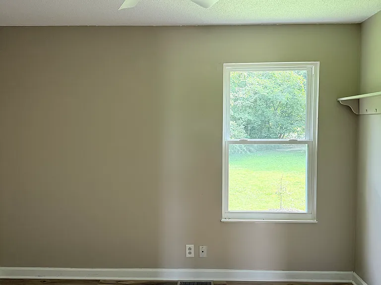 602 Blackburn Dr — Photo 21