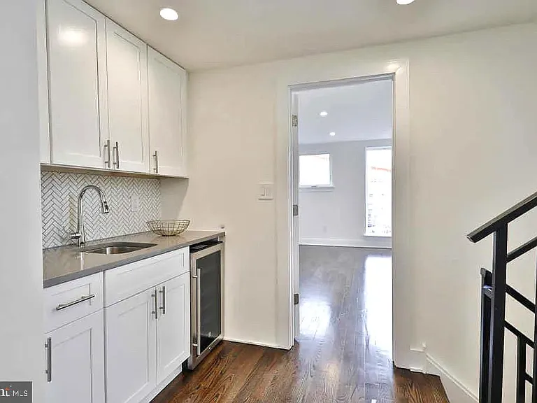 965 N Lawrence St — Photo 18