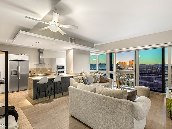 3rd image of 4471 Dean Martin Dr Unit 1907
