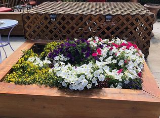 5406 Greenridge Rd, Castro Valley, CA 94552