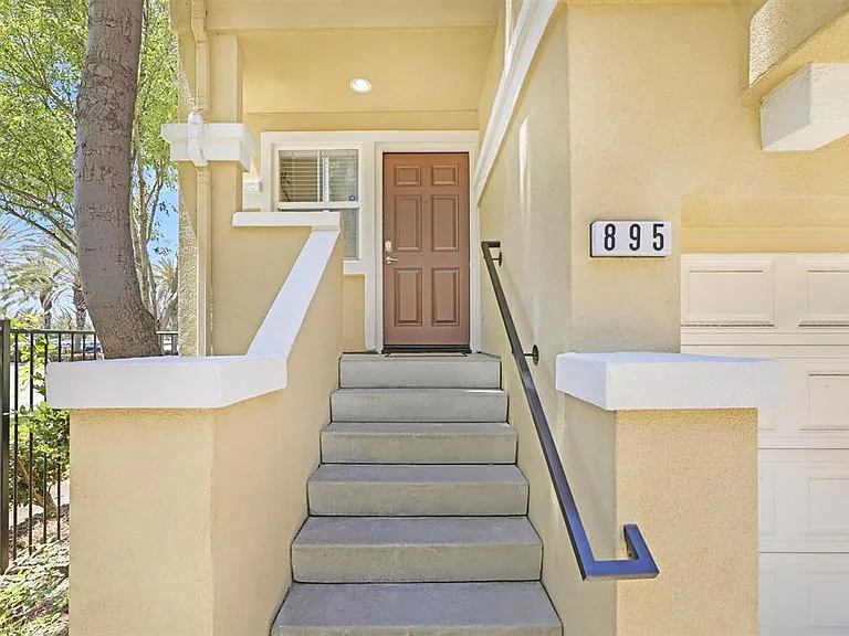 895 Inspiration Pl — Photo 43