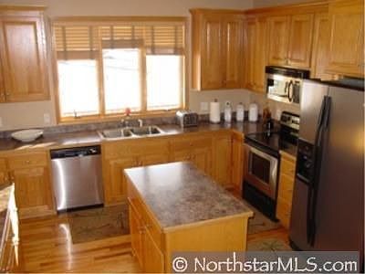 2nd image of 17834 Dunkirk St NE