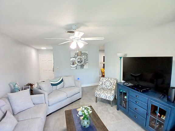 5th image of 351 Taylor Ave #E6