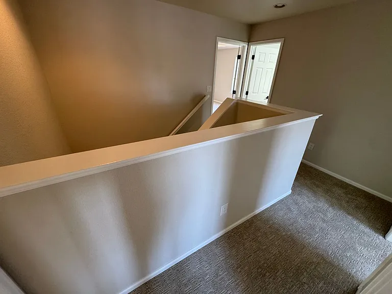 8151 S Mobile Way — Photo 3