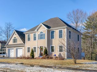 186 Curtis Rd, Portland, ME 04103