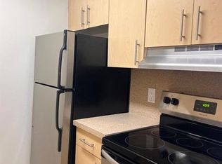 1500 N Congress Ave APT B24, West Palm Beach, FL 33401
