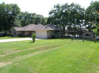 129 Dolly Dr, Mabank, TX 75156