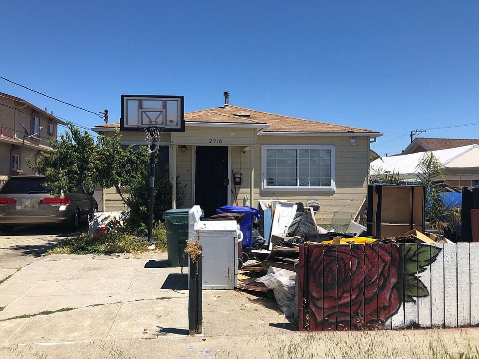 1st image of 2918 14th St