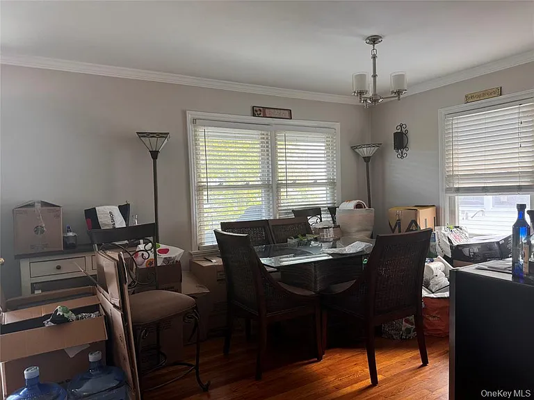 537 E Chester St — Photo 6