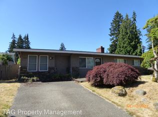 14241 SE 37th St, Bellevue, WA 98006