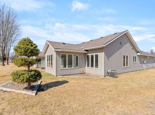 219 5th St, Kenyon, MN 55946