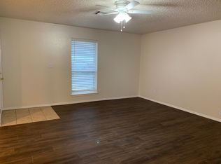 997-999 N 5th St W, Noble, OK 73068