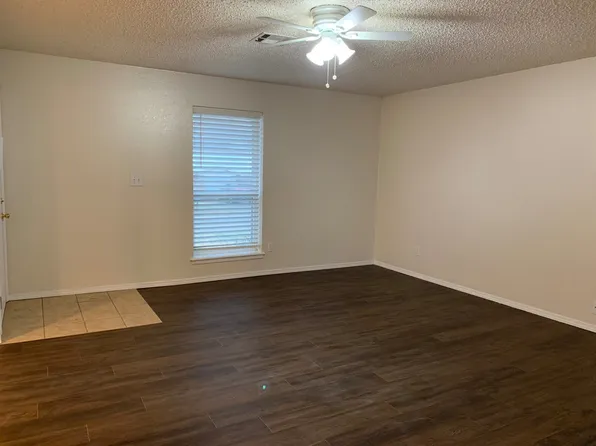 997-999 N 5th, 997-999 N 5th St W, Noble, OK 73068