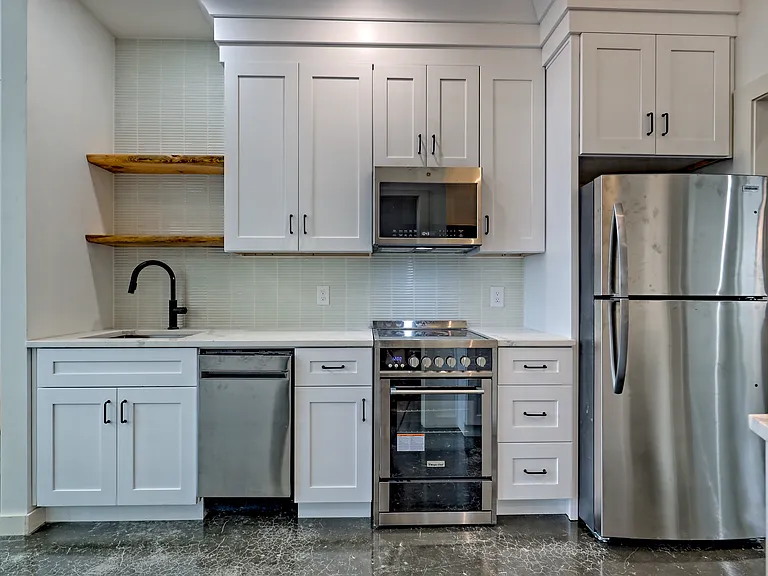 21 Valley St #5 — Photo 9