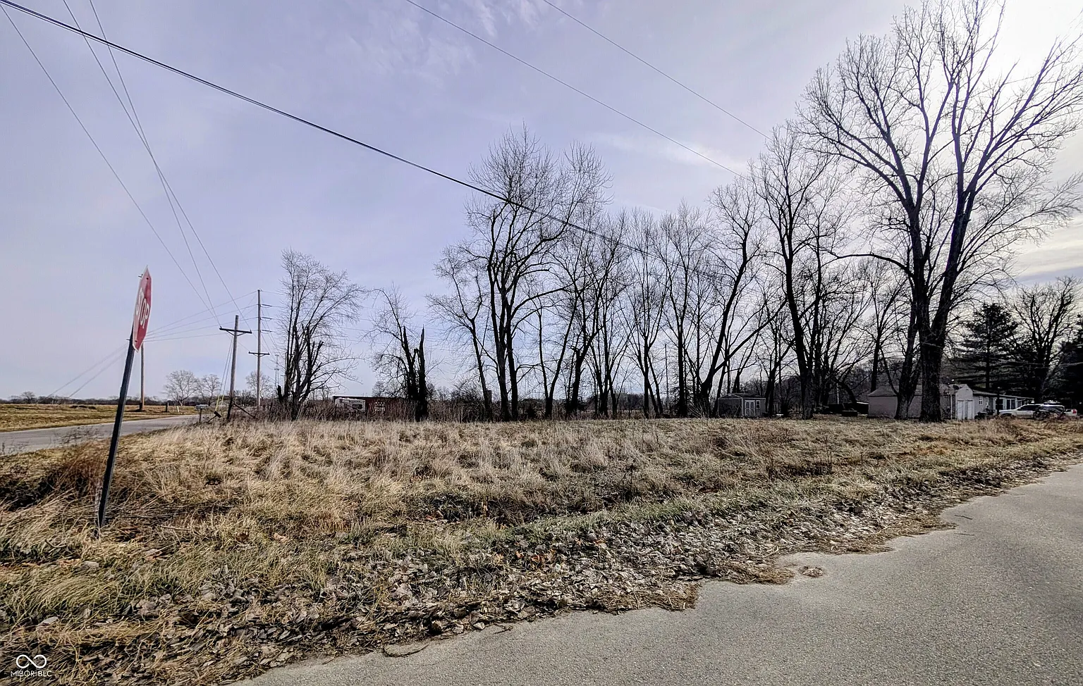 5871 W 200 N photo 1