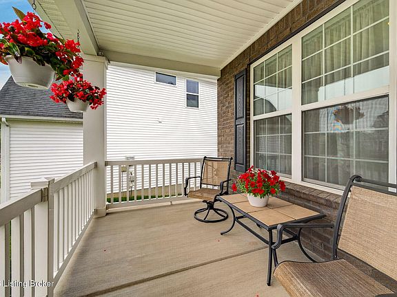 3rd image of 12410 Commons Lake Ct