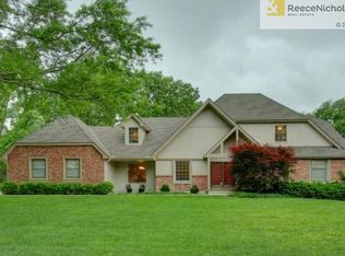 16112 Riggs Rd, Stilwell, KS 66085