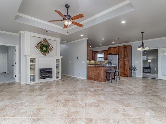 Living area & gas fireplace