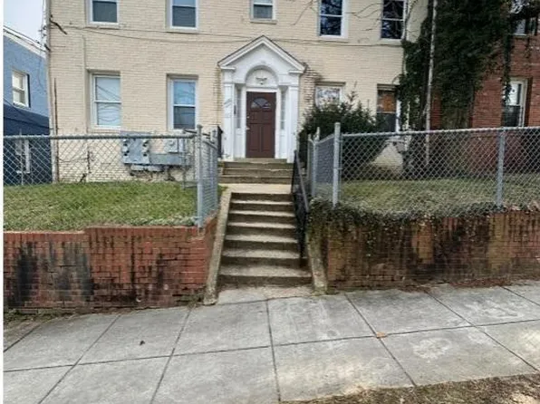 4937 1st St NW, Washington, DC 20011