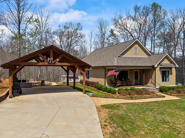 5240 Highway 17, Clarkesville, GA 30523