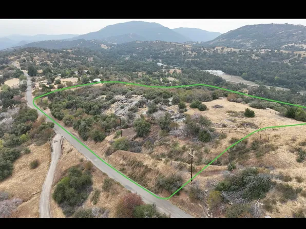 Hogback Road, Badger, CA 93603