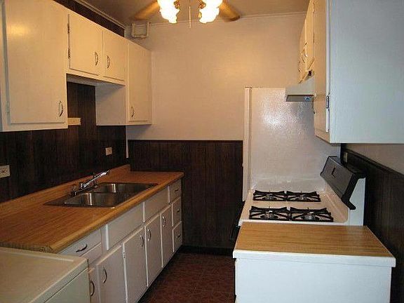 2nd image of 18097 W Twin Lakes Blvd