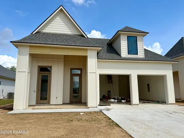 109 Cliffside Dr, Youngsville, LA 70592